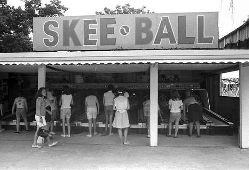 Lake Lansing Amusement Park - From Lansing State Journal (newer photo)